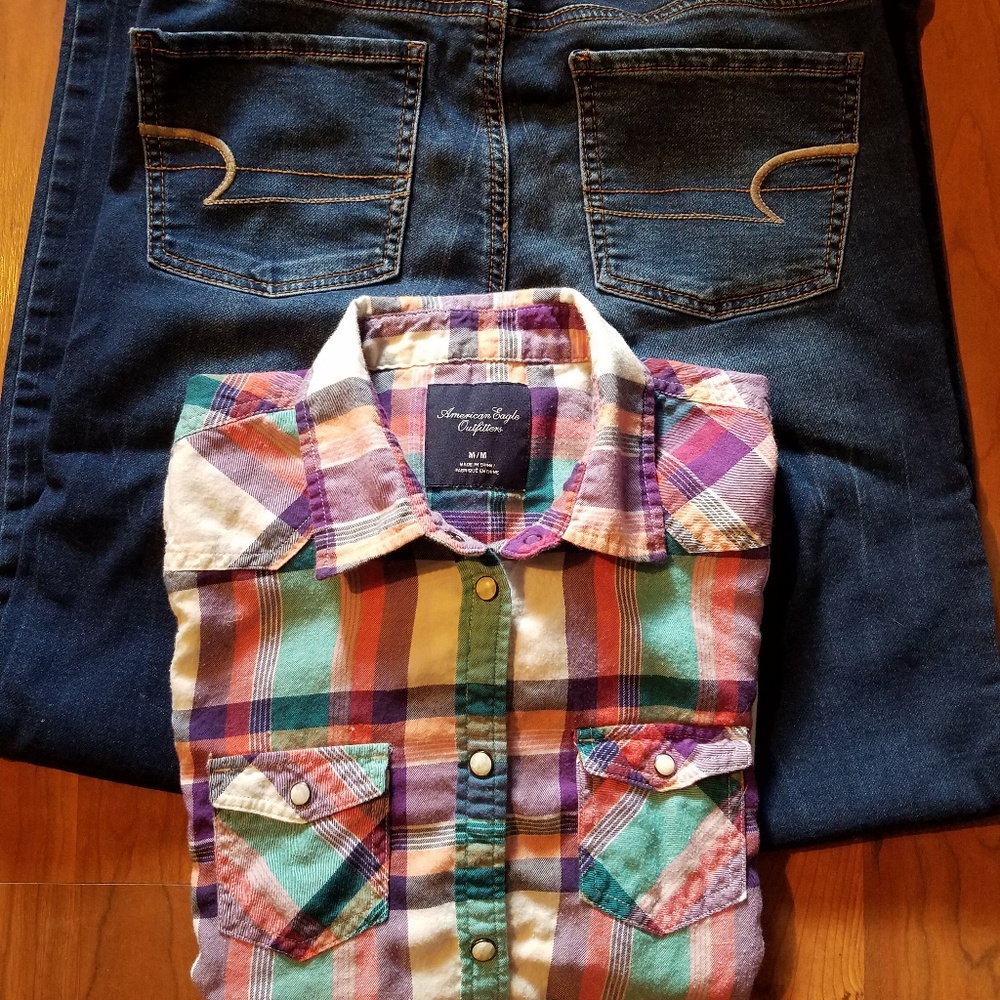 American Eagle jeggings and flannel